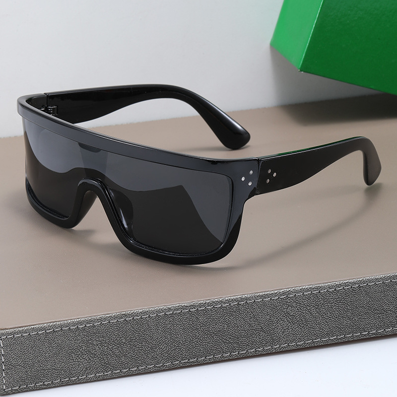 日本品质新款朋克连体镜片大框太阳镜紫外线时尚大脸框架眼镜复古