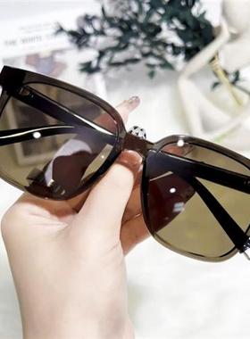 认准抖音CerrnKutta/CerrnKutta【直营】男女太阳眼镜清抗UV太