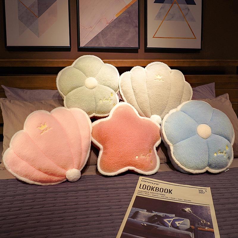 KE3C抱枕被子两用女生睡觉靠枕办公室午睡小毛毯子二合一沙发车内