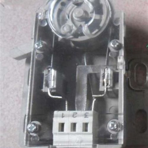 OTIS 奥的斯电梯 限速器开关 涨紧轮开关 TAA177AH1/AH2现货