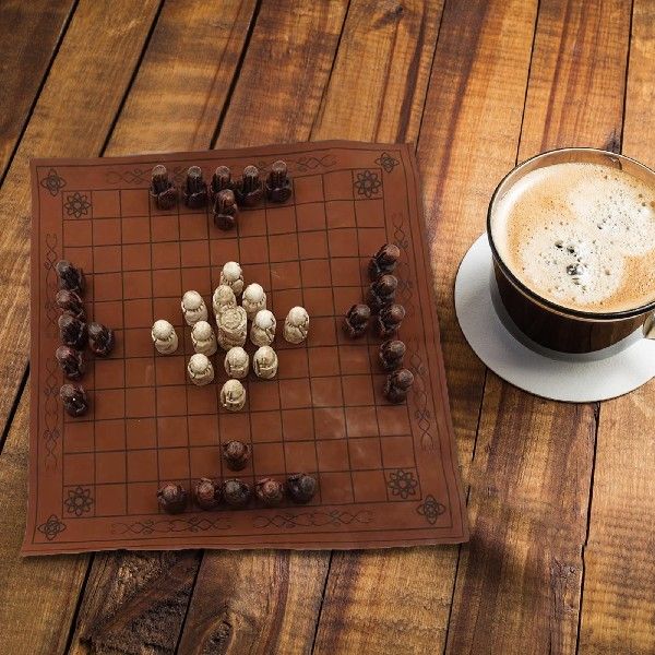 Resin Gift Leather King Soldier Chessboard Ornament Chess