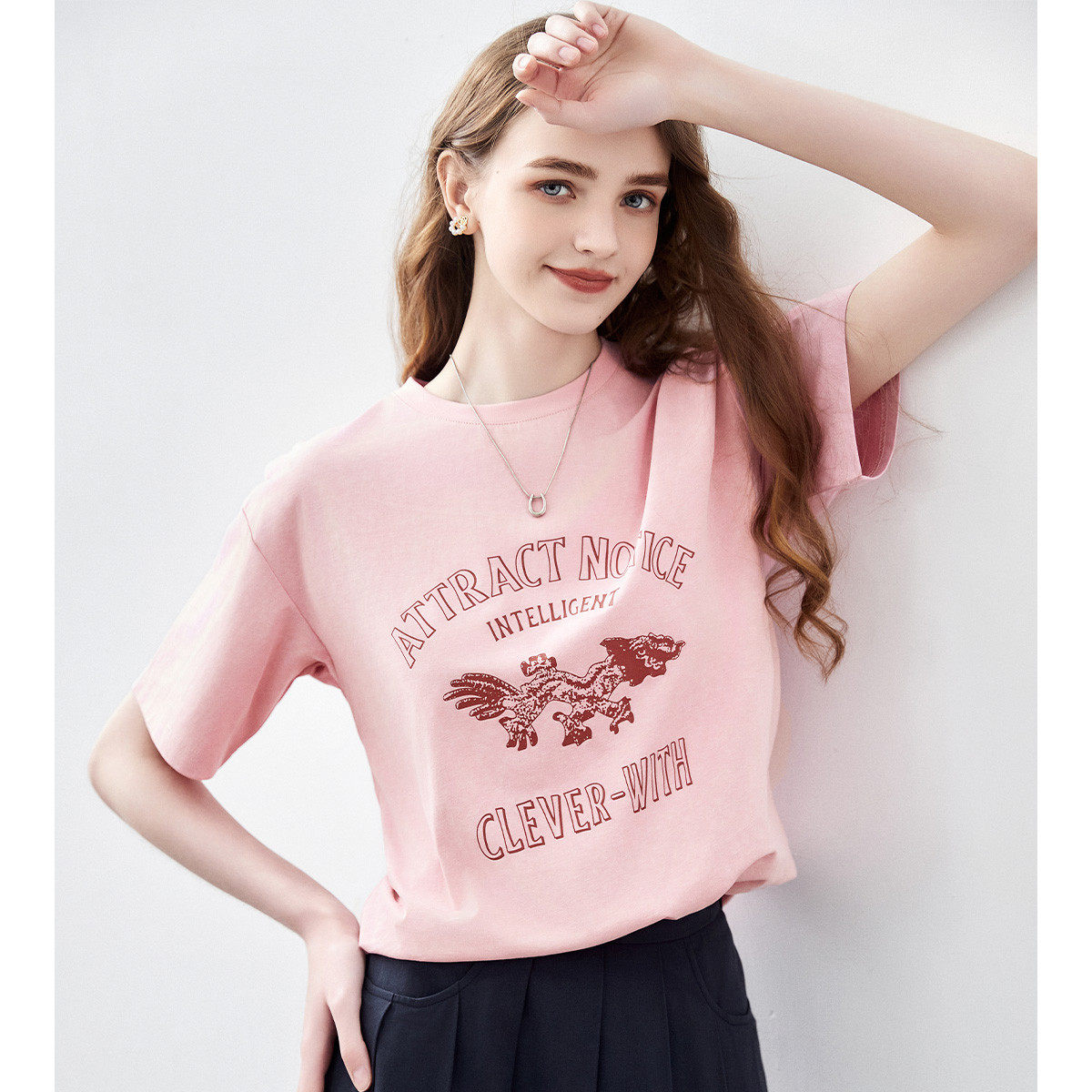 2025夏款棉制印花圆领短袖上衣宽松透气百搭甜美T恤女,女装/女士精品,T恤,淘宝优惠券,粉丝福利购,淘宝优惠卷