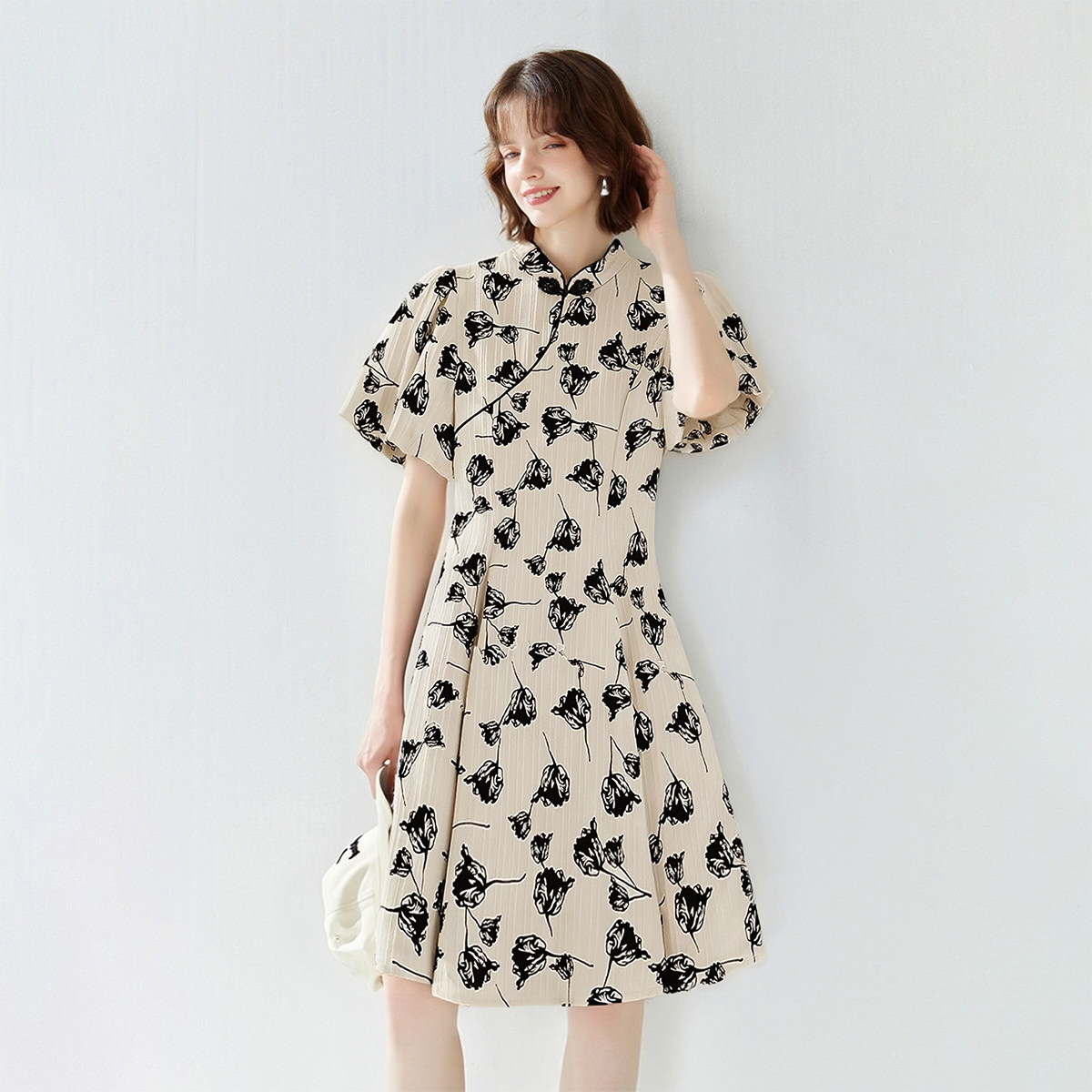 【东方之韵系列】26夏款盘扣设计玫瑰水墨印花新中式连衣裙女