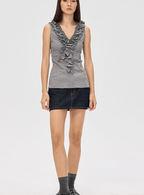 F1protagonist 肌理面料荷叶边上衣花边V领设计感修身背心女外穿