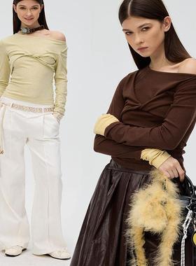 F1protagonist 撞色拼接不对称收腰仿羊绒手感纽结一字肩针织衫