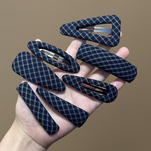 苏小北深蓝色格子碎发夹