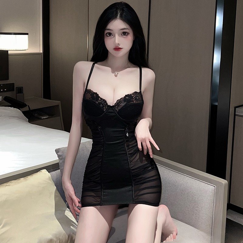 性感睡衣女士包臀裙2026新款夏季钢托聚拢小胸显大禁欲系吊带睡裙