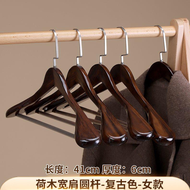 挂西服衣架怎么挂图片,挂衣架衣服(第6页)_大山谷图库