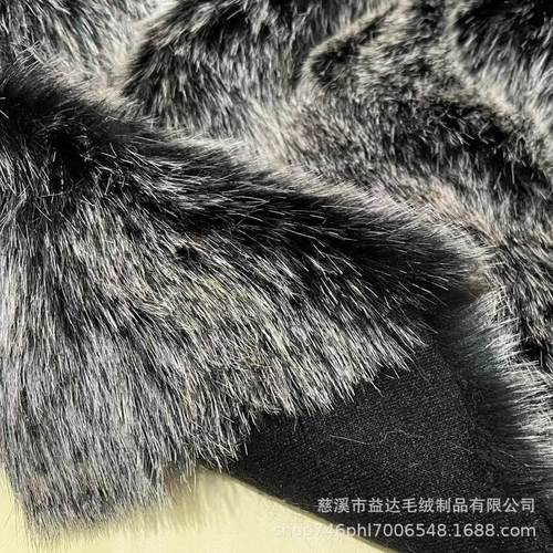 黑褪白仿水貂毛人造长毛绒面料服装抱枕毛皮布料厂家现货