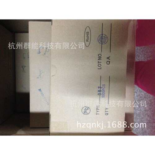 群能二极管MIC二极管HER204
