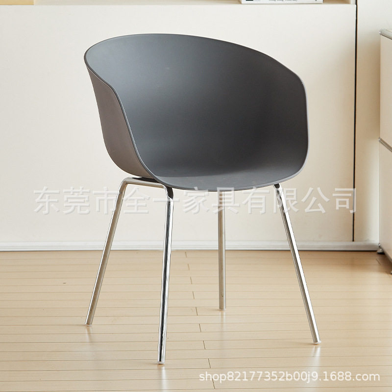北欧风餐椅家用休闲椅学生舒适学习椅书房电脑休闲简约接待室椅子