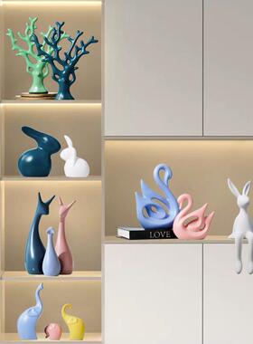 北欧轻奢现代客厅电视柜酒柜玄关办公室桌面创意家居装饰品小摆件