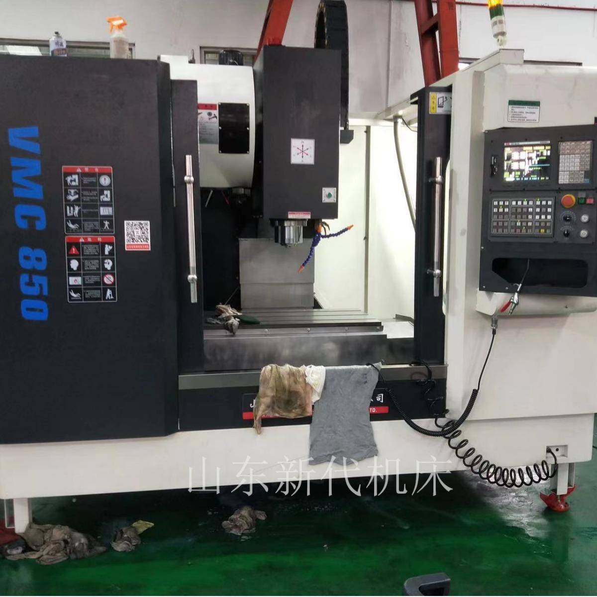 立式加工中心VMC850加工中心CNC加工中心三轴线规高精度切削