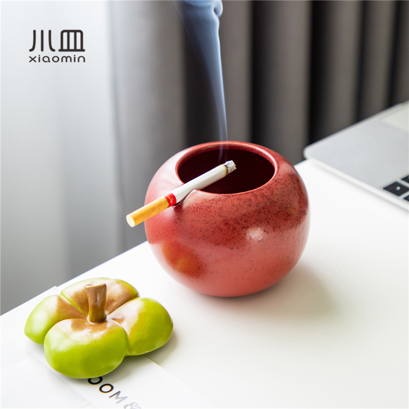 烟灰缸创意个性潮流可爱办公室家用客厅摆件带盖防风飞灰2021山竹