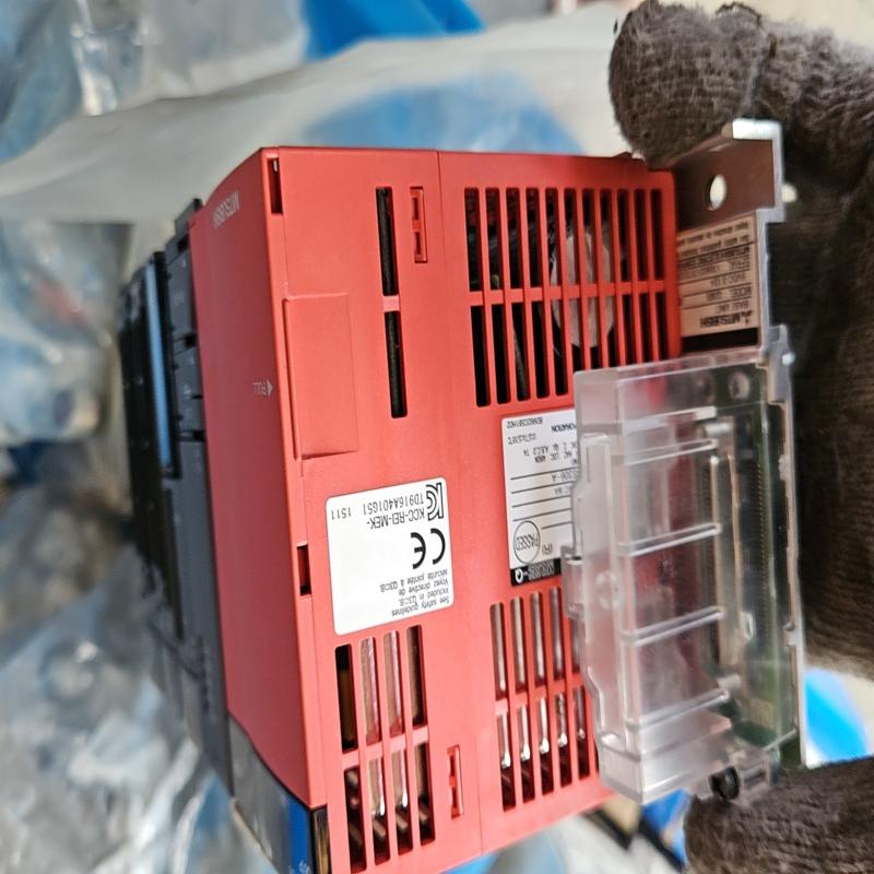 议价正品三菱PLC-Q系列模块Q61P，Q00CPU，QX8