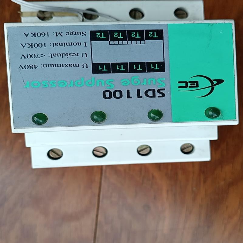 议价浪涌保护器SD1100 防雷保护器