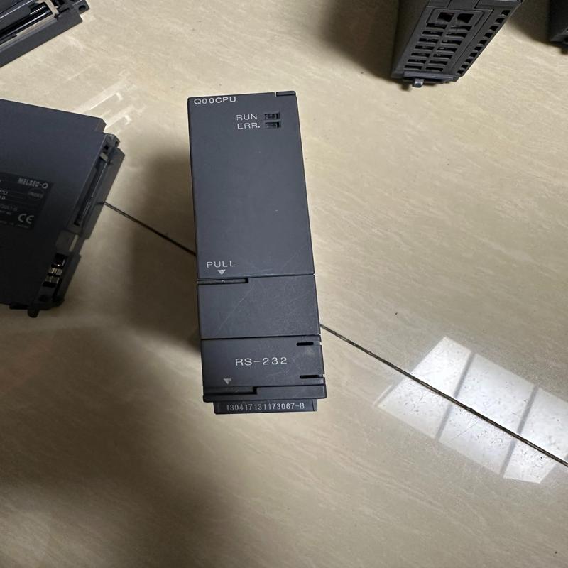 议价三菱模块Q00CPU实物拍摄包好