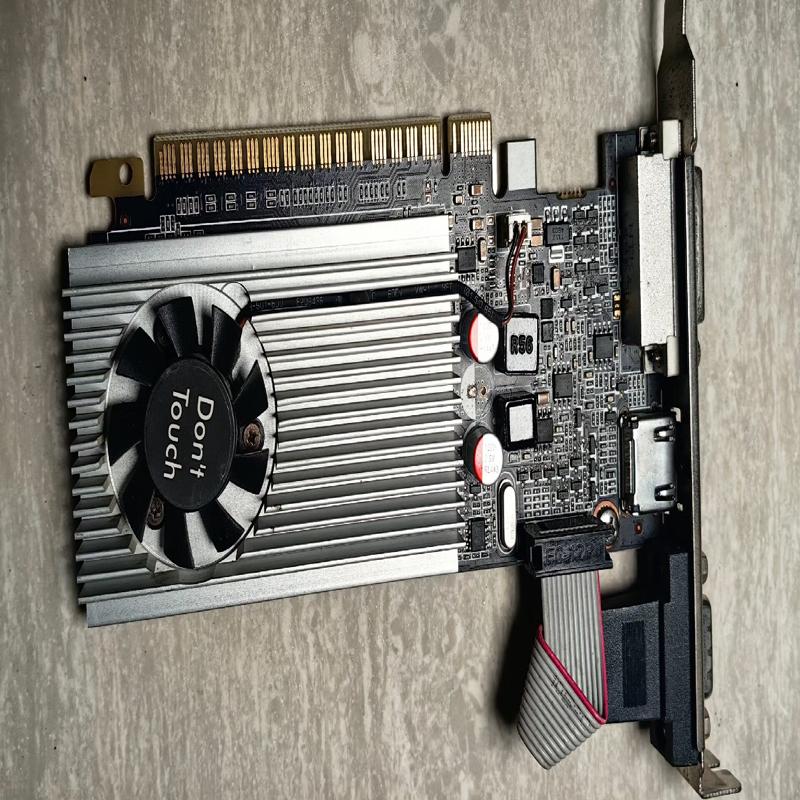 议价蓝宝石 Geforce GT 705 1GＢ DDR3成