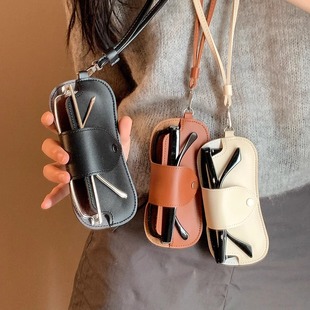 皮革外出便捷眼镜收纳袋保护套挂脖项链女长款毛衣链配饰挂绳墨镜