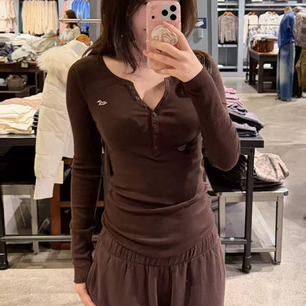 Hollister小海鸥亨利衫V领修身显瘦针织衫女长袖纽扣套头打底上衣
