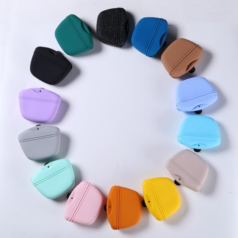 宠物外出便携硅胶收纳包狗狗训练狗粮包多功能猫狗通用大容量袋子