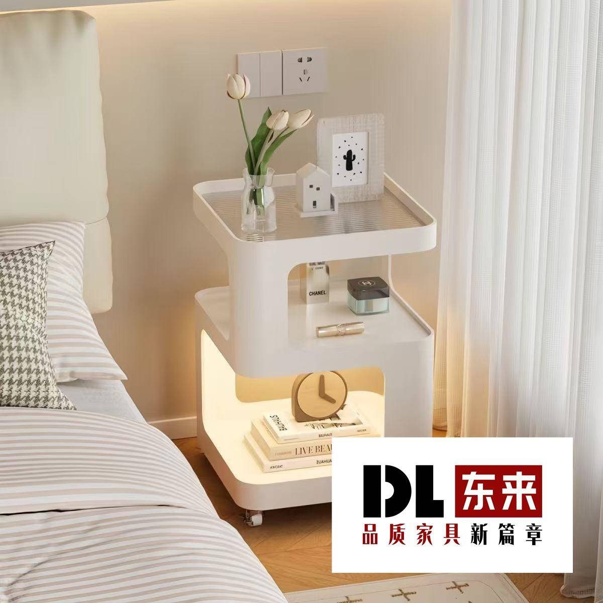 小型床头柜简约现代家用卧室床头置物架子带灯铁艺创意可移动边几