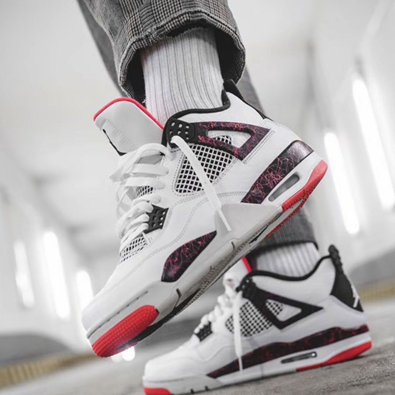 正品Air Jordan 4 Retro AJ4热熔岩红白男子篮球鞋 308497-116