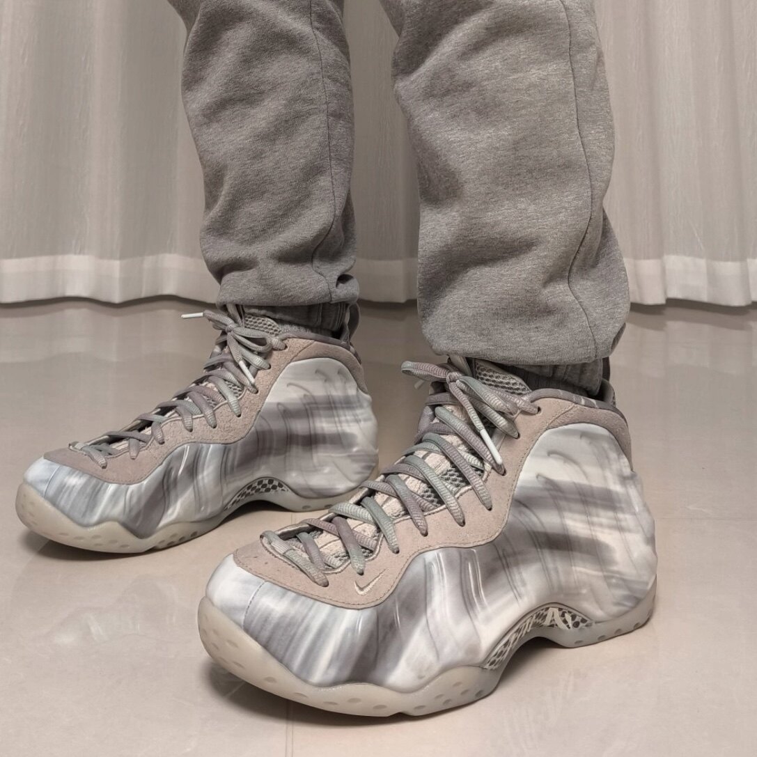 Nike Foamposite One Dream A World 彗星喷灰色篮球鞋DM0115-001