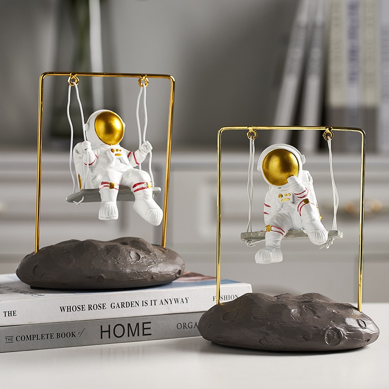 北欧创意宇航员摆件轻奢卧室儿童房桌面装饰品男生生日礼物太空人