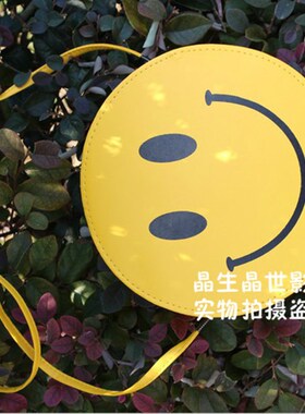 新款旅拍婚纱摄影道具diy黄色笑脸包影楼写真海景外景拍摄道具