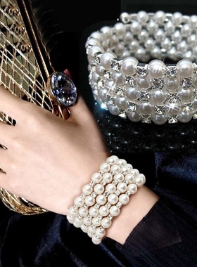 手环手饰时尚多层珍珠镶钻缠绕螺旋手錬女韩版新娘宽版珍珠手镯