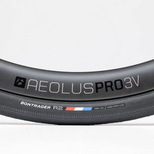 新款崔克棒槌哥bontrager r2防刺折叠胎 700*32c75psi fx外胎