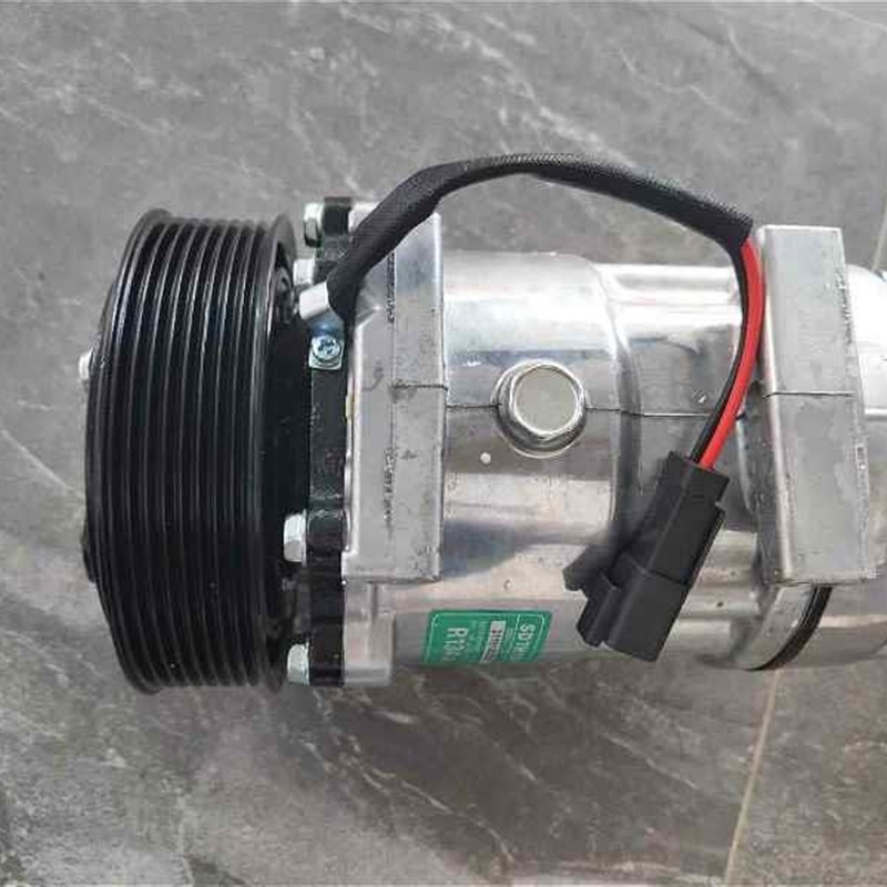 挖土机4配件 沃0尔沃C36 380 60 480B空调压缩机E冷FQR气泵8PK