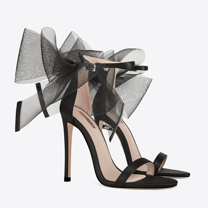 2022 Summer New Sexy Women Sandals  Buckle Strap Thin Heels
