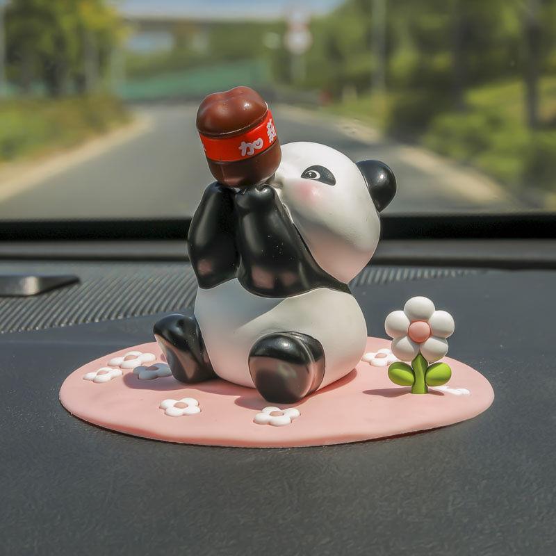 新款车载卡通快乐吨吨吨车内装饰用品摆件创意可爱汽车中控台