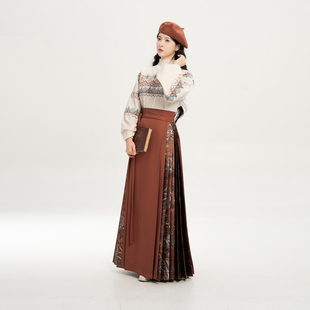 织造司×敦煌当代美术馆联名[琵琶乐]半高领毛衣马面裙半身裙套装