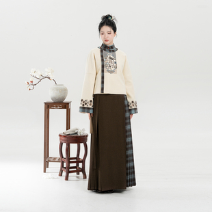 织造司[薄巧琵琶]新中式羊毛呢刺绣圆领外套立领衬衫一片式马面裙