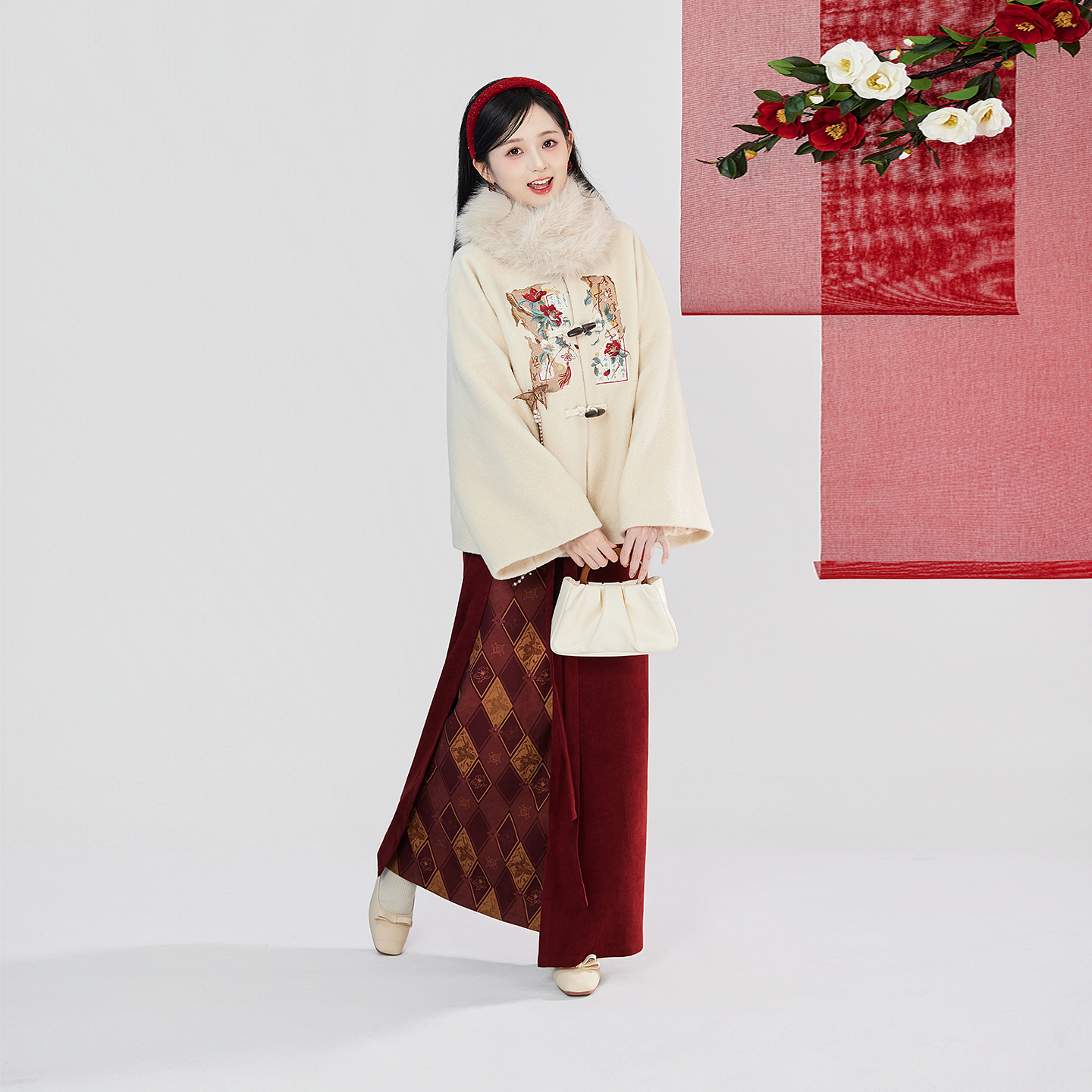 织造司[辞岁景和]汉元素圆领绣花补外套高领针织打底衫一片式旋裙