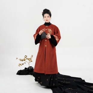 织造司 原创汉服圆领对襟外套墨潭毛衣百蝶绘明制马面裙 乌金石榴