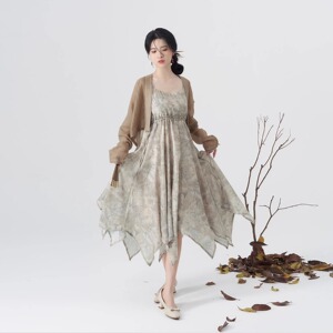 现货青枝织造司原创汉服新中式汉元素对襟开衫花瓣摆不规则连衣裙