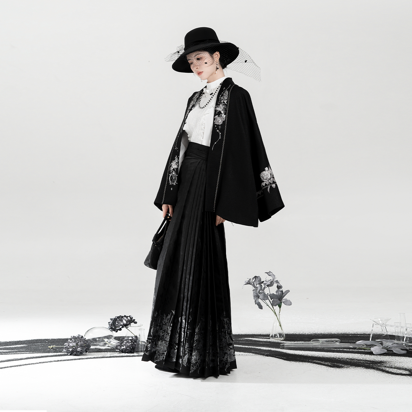 织造司[调香室]新中式对襟外套蕾丝拼接衬衫一片式暗纹织金马面裙