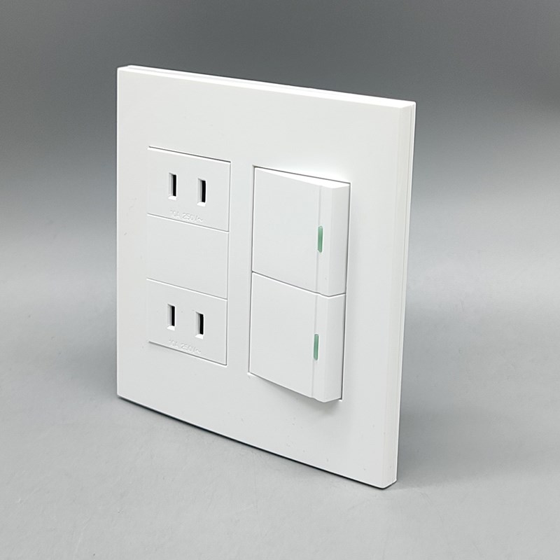 120型二开双控开关+二孔电源插座2位双控开关四孔4眼10A插口面板