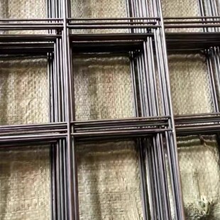 建筑钢筋网片混凝土水泥抗裂铁丝网焊接金属网格养殖密网围栏隔板