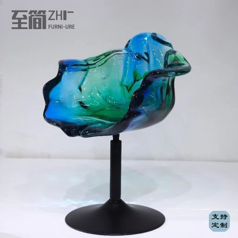 设计师透明树脂花瓣旋转吧椅