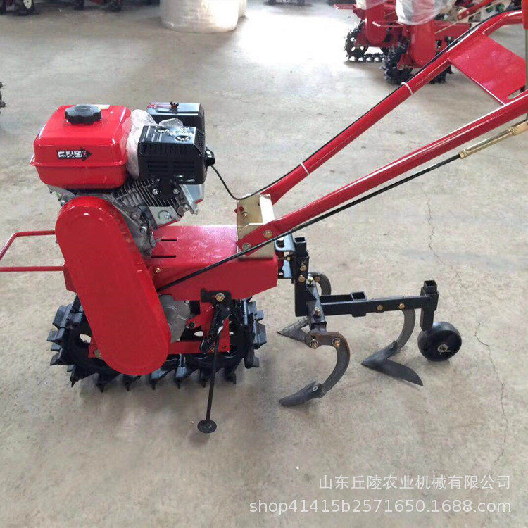 履带链轨式柴油微耕机开沟播种松土耕地农用新式山地小型单轮犁地