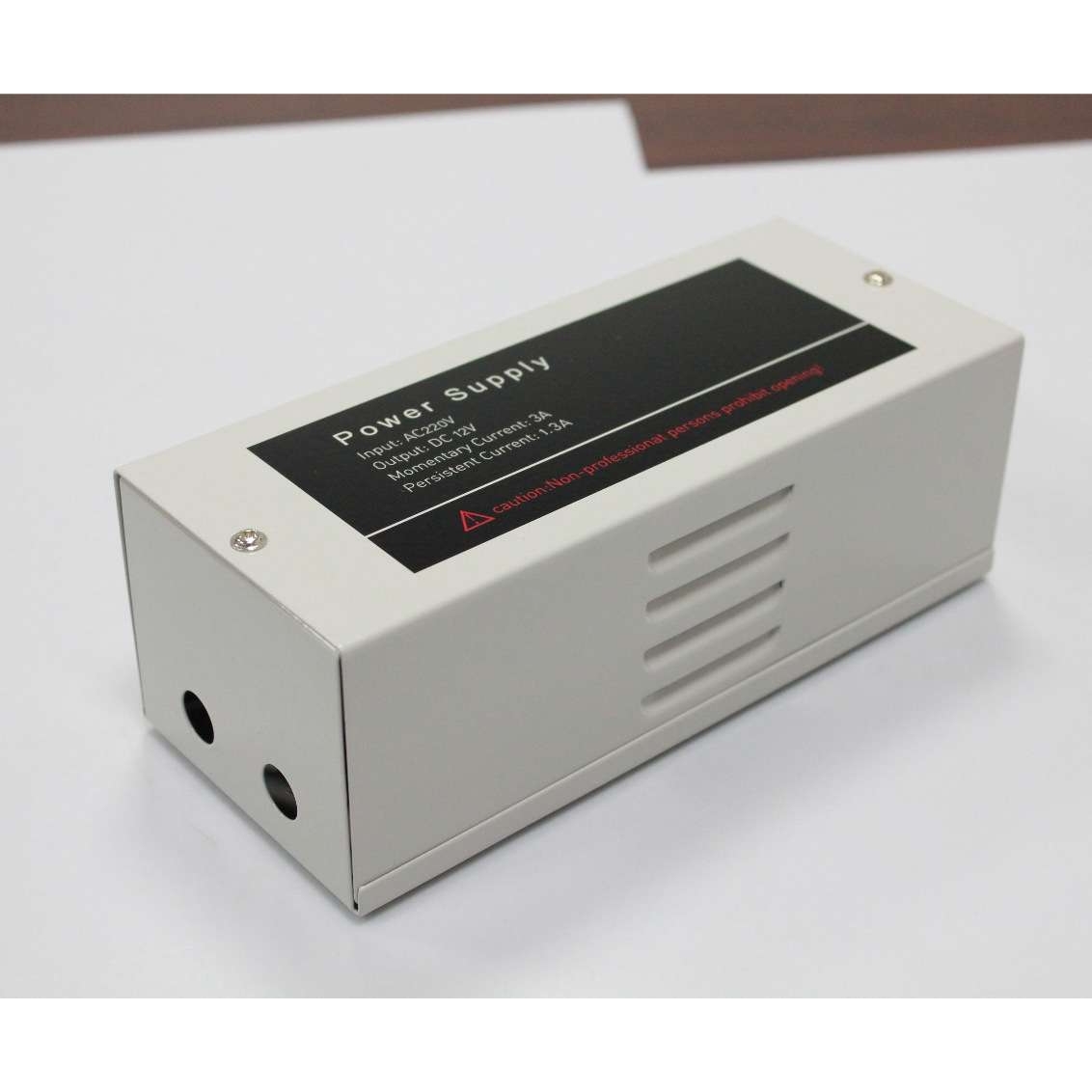 门禁专用电源12V3A/5A电源控制器箱世博伟业多路输出