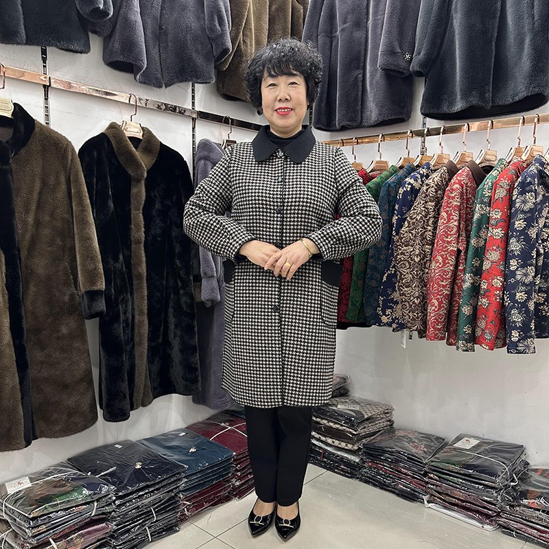速发高端中年人中秋新品双面呢仿格子大衣冬长款撞色休闲翻领妇