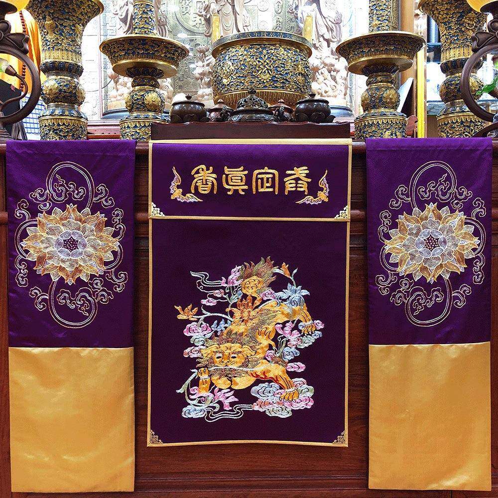 恩棋工艺佛家用布艺装饰品绸缎手工刺绣云狮戒定真香荷花桌旗一套