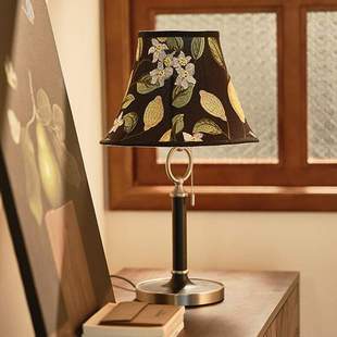 法式卧室灯中古风美式复古客厅书桌新中式轻奢高级感床头装饰台灯