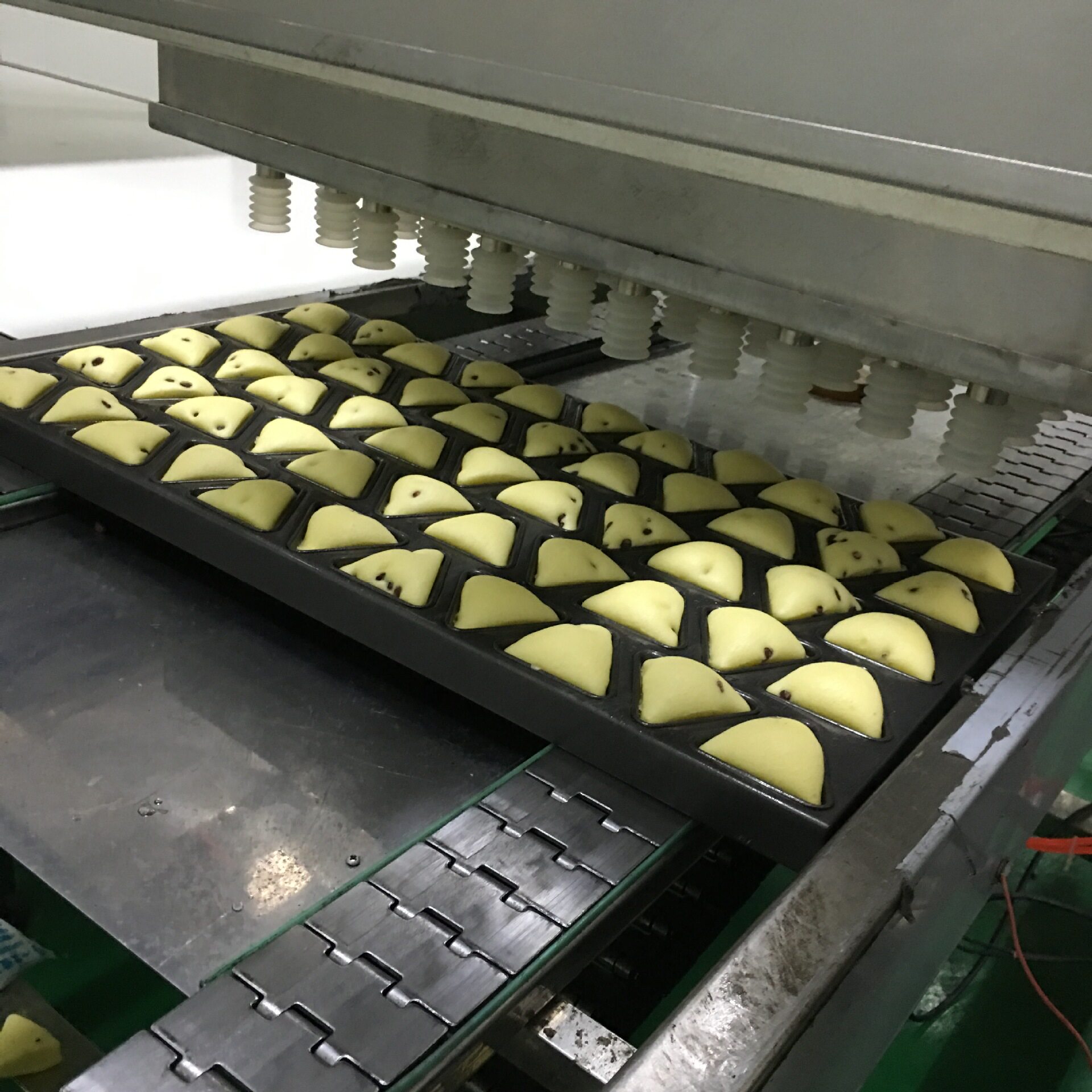 直销吐司面包切片机蛋糕脱模机食品生产线供应商诚若牌